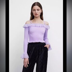 michael kors lavender cold shoulder sweater S 168$